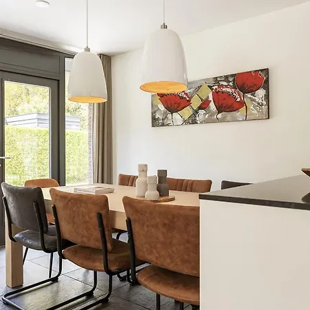 Dutchen Villapark Mooi Villa *